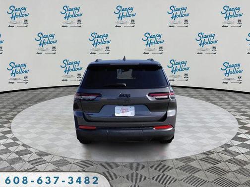 Baltic Gray Metallic Clearcoat 2024 Jeep Grand Cherokee L Altitude