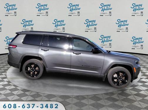Baltic Gray Metallic Clearcoat 2024 Jeep Grand Cherokee L Altitude