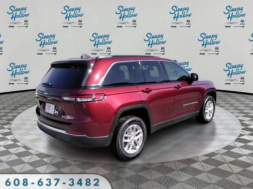 2026 Jeep Grand Cherokee Altitude