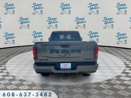 Ceramic Gray Clearcoat 2026 RAM 2500 Big Horn Crew Cab 4x4 6'4' Box