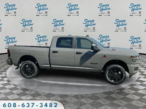 Ceramic Gray Clearcoat 2026 RAM 2500 Big Horn Crew Cab 4x4 6'4' Box