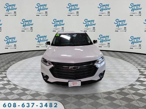 Iridescent Pearl Tricoat 2021 Chevrolet Traverse Premier