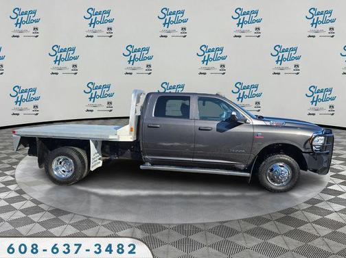 2022 RAM 3500 Tradesman Crew Cab 4x4 8' Box