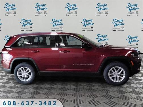 2023 Jeep Grand Cherokee Laredo