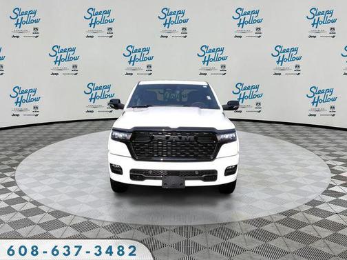 Bright White Clearcoat 2026 RAM 1500 Big Horn/Lone Star