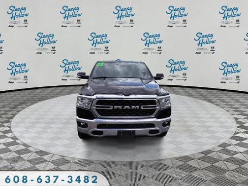 Diamond Black Crystal Pearlcoat 2022 RAM 1500 Big Horn/Lone Star