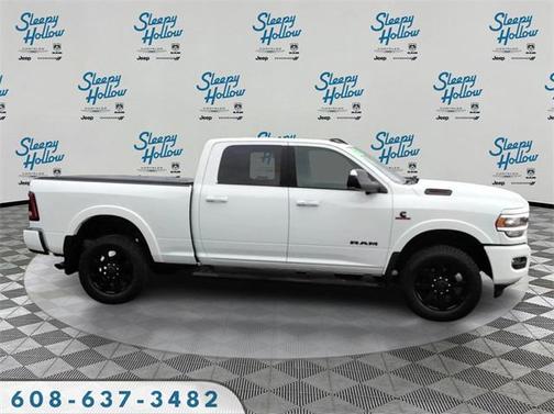 2022 RAM 2500 Laramie Crew Cab 4x4 6'4' Box