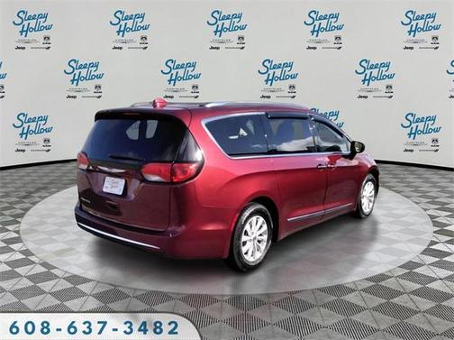 2018 Chrysler Pacifica Touring-L