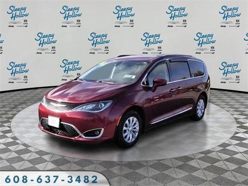 2018 Chrysler Pacifica Touring-L