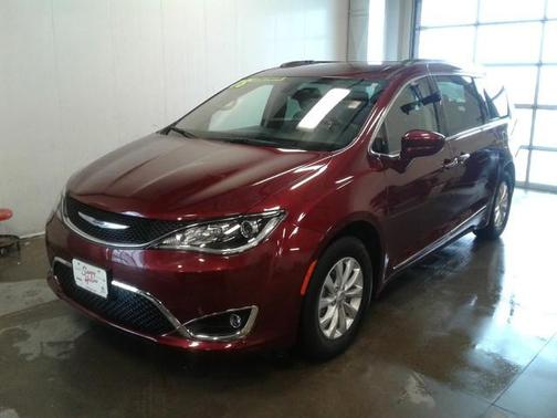 2018 Chrysler Pacifica Touring-L