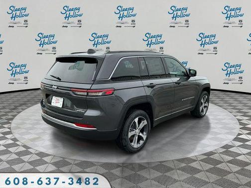 Baltic Gray Metallic Clearcoat 2026 Jeep Grand Cherokee Limited