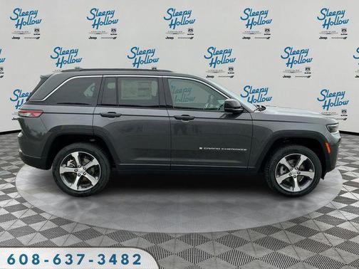 Baltic Gray Metallic Clearcoat 2026 Jeep Grand Cherokee Limited
