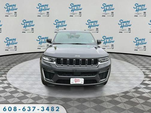 Baltic Gray Metallic Clearcoat 2026 Jeep Grand Cherokee Limited