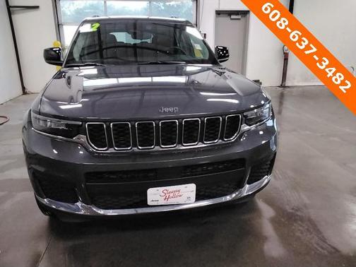 2022 Jeep Grand Cherokee L Laredo