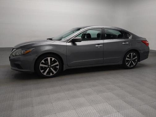 2016 Nissan Altima 2.5 SR