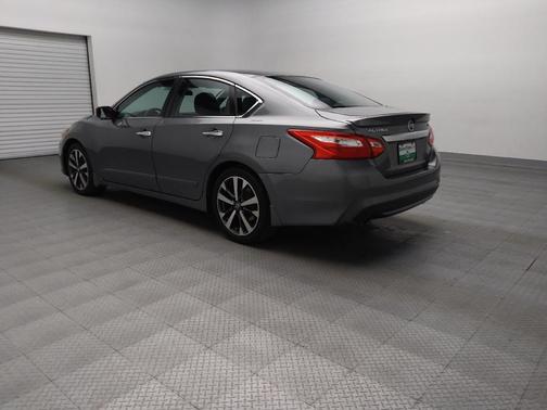 2016 Nissan Altima 2.5 SR