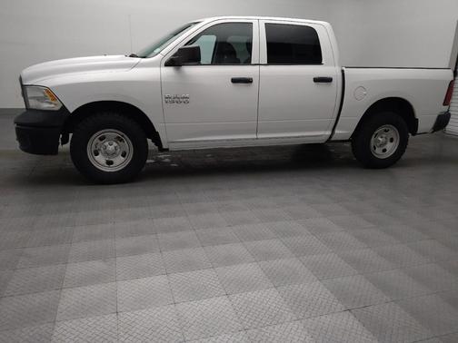 Bright White Clearcoat 2016 RAM 1500 Tradesman