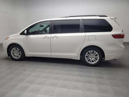 2017 Toyota Sienna XLE Premium