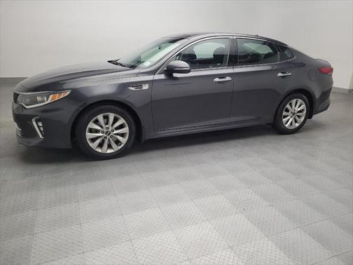 2018 Kia Optima S