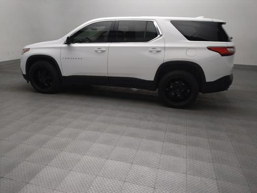 Summit White 2020 Chevrolet Traverse LS
