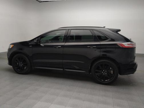 2020 Ford Edge ST