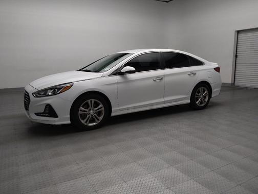 2018 Hyundai SONATA SEL