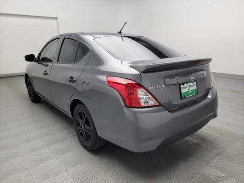 2019 Nissan Versa 1.6 S+