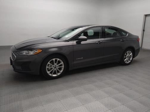 2019 Ford Fusion Hybrid SE