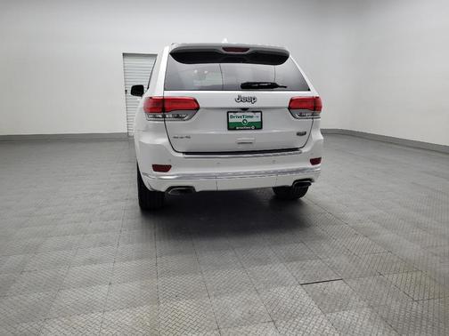 2020 Jeep Grand Cherokee Summit