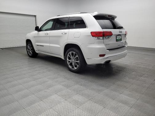 2020 Jeep Grand Cherokee Summit