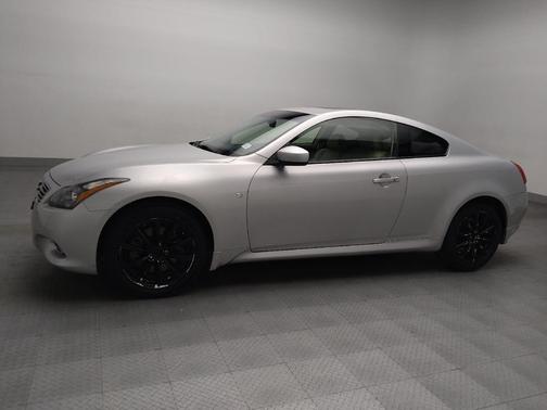 2015 INFINITI Q60 Base