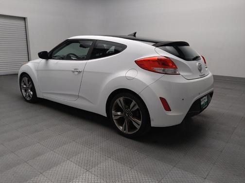 2015 Hyundai Veloster Base