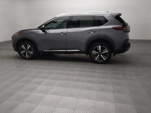 Gray 2021 Nissan Rogue SL