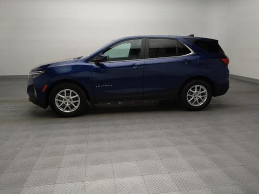 Blue Glow Metallic 2023 Chevrolet Equinox 1LT