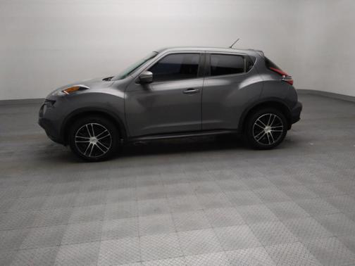 Gun Metallic 2016 Nissan Juke S