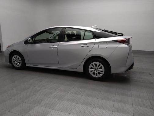 2017 Toyota Prius Two