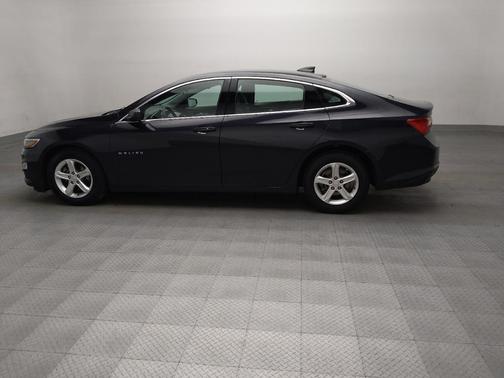Dark Ash Metallic 2022 Chevrolet Malibu 1LS