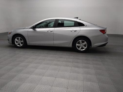 Silver Ice Metallic 2021 Chevrolet Malibu 1LS