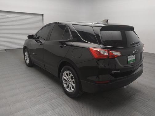 Mosaic Black Metallic 2021 Chevrolet Equinox LS