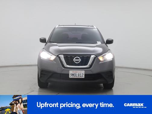 Gray 2019 Nissan Kicks S