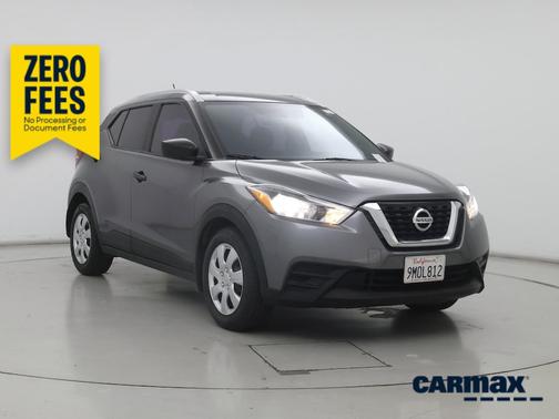 Gray 2019 Nissan Kicks S