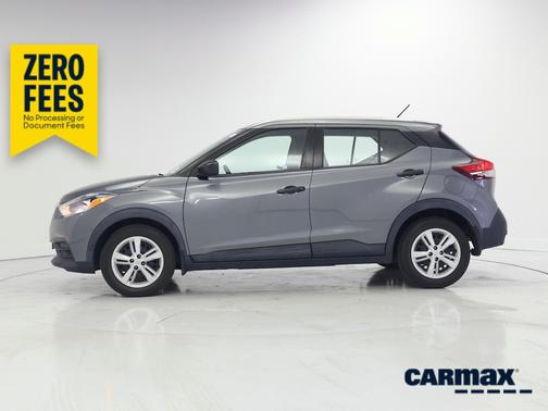 Gray 2019 Nissan Kicks S