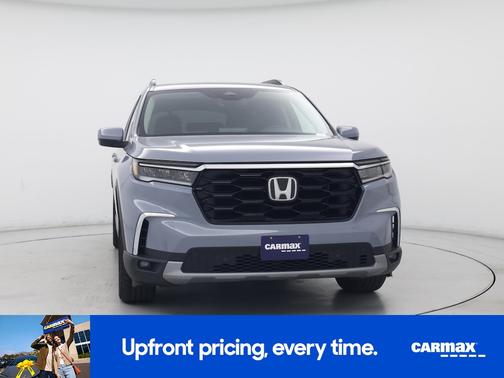 Gray 2025 Honda Pilot Touring