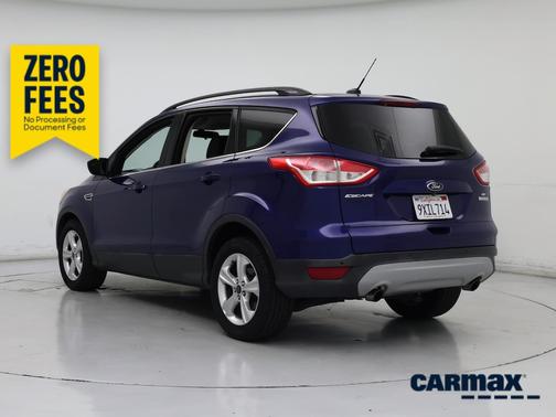 Blue 2014 Ford Escape SE