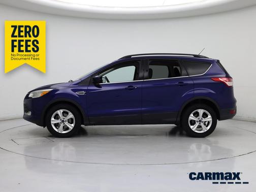 Blue 2014 Ford Escape SE