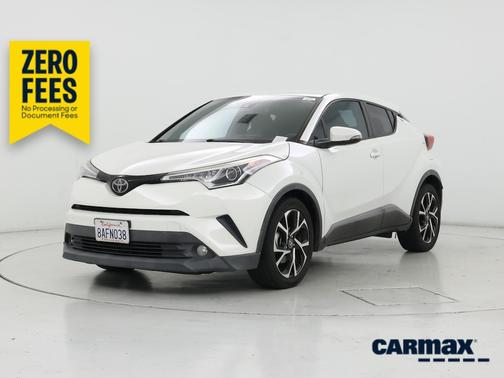 White 2018 Toyota C-HR XLE Premium
