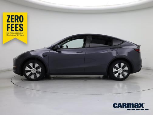 Gray 2023 Tesla Model Y Long Range