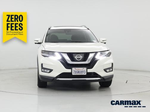 White 2017 Nissan Rogue SL