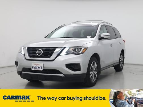 2020 Nissan Pathfinder S