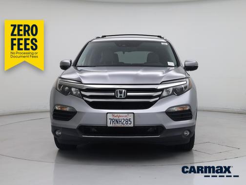 Silver 2016 Honda Pilot Elite